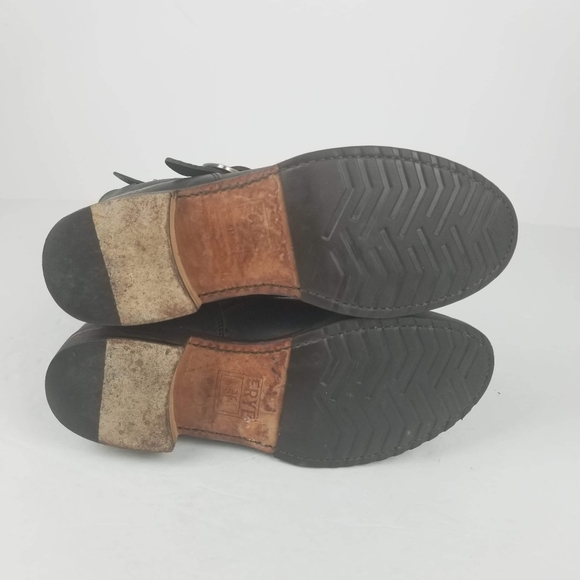 Frye Veronica ShortDistressed black leather boots - Picture 7 of 11